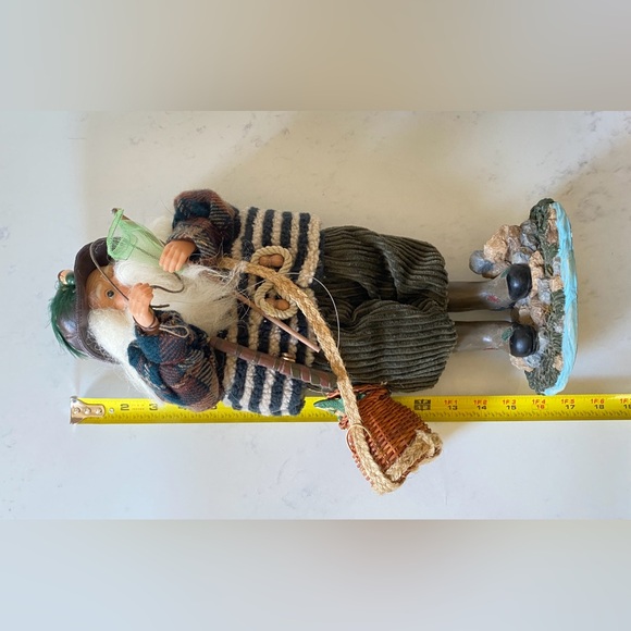 17” Fly Fishing Fisherman Santa Claus Collectible Figure Doll Christmas Decor - Picture 10 of 10